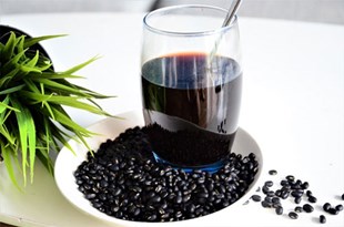 Instructions on how to drink black bean juice for the most effective weight loss