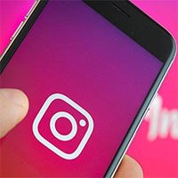 How to add time to Instagram Stories