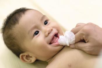 올바른 방법으로 아기를위한 치과 치료-언제부터?