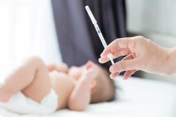 I bambini che ricevono il vaccino 6 in 1 hanno la febbre e altre considerazioni?