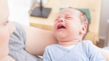 Bebekler emzirmeyi azaltır, annelerin büyümesini yavaşlatmaması için ne yapması gerekir?