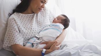 بارداری سوم بعد از 2 سزارین ، مادر برای ایمن نگه داشتن جنین چه کاری باید انجام دهد؟