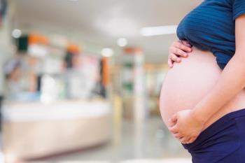 Feto de 32 semanas - ¡Mamá embarazada! ¡Prepárate para esta visita prenatal!