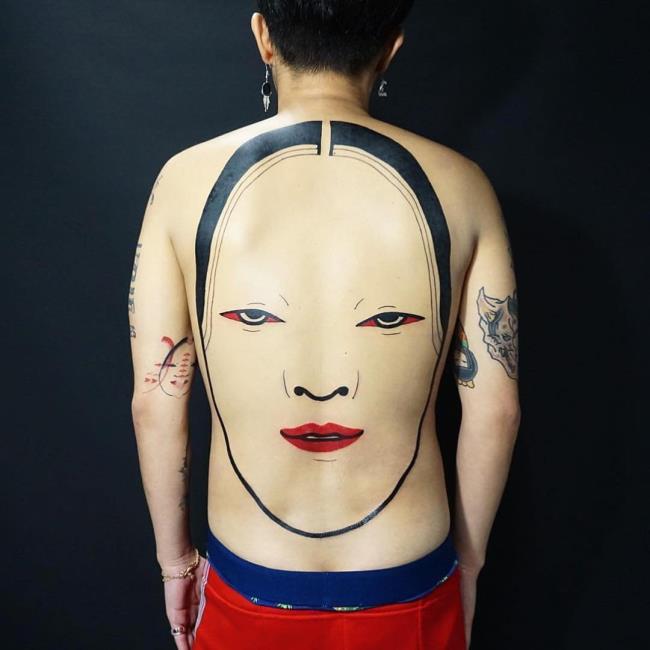 Коллекция самых красивых моделей татуировки спины