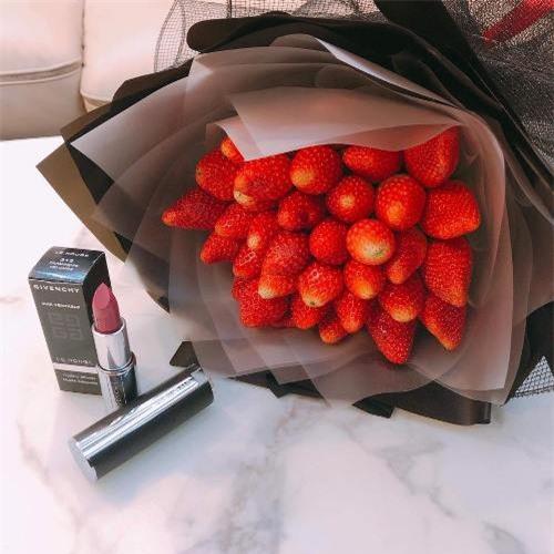 Collection du plus beau bouquet de fraises