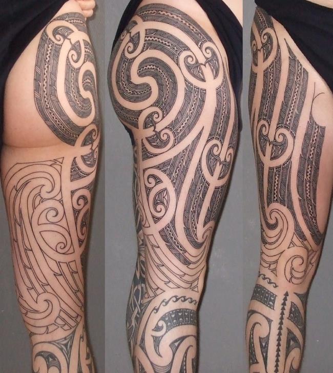 Ringkasan corak tatu Maori yang sangat misteri