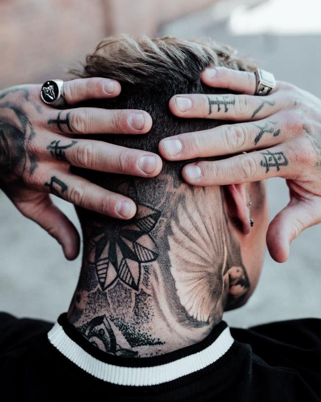 Coleção de tatuagens de pulso extremamente originais para você