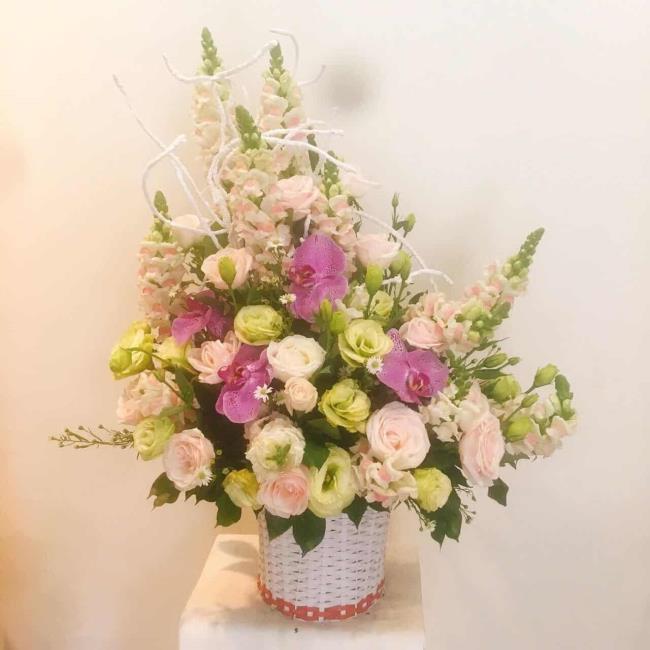 Summary of beautiful, meaningful flower baskets