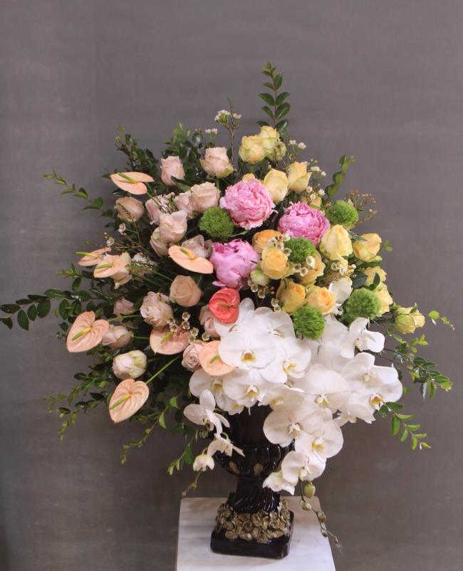 Resumo de cestas de flores bonitas e significativas