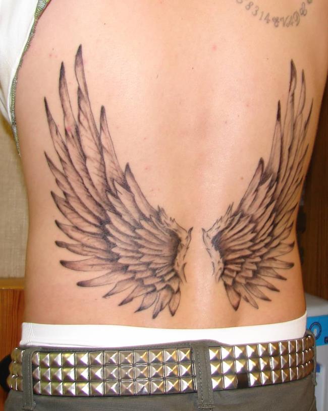 Kolekcja wyjątkowo gorących wzorów tatuaży ze skrzydłami anioła