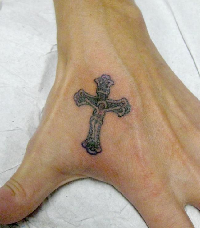 Краткое изложение самых впечатляющих тату-крестов