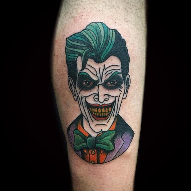 Коллекция татуировок с изображением Джокера, полная тайн и чрезвычайно привлекательная