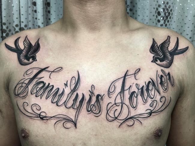 Collezione di tatuaggi per la famiglia, la famiglia è per sempre particolarmente significativa