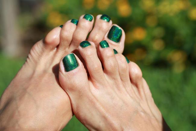 Краткое описание некоторых красивых и роскошных ногтей на ногах