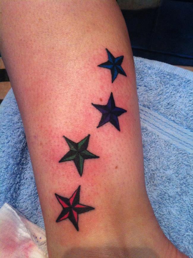 Koleksi pola tato bintang kecil yang lucu