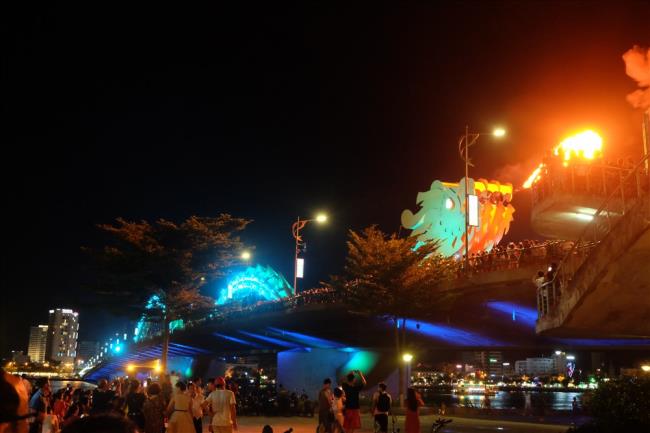 Summary of the most beautiful Dragon Bridge in Danang