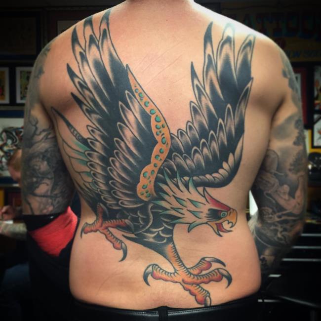 Koleksi pola tato elang yang kuat dan kuat