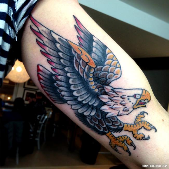 Colecție de modele puternice și puternice de tatuaje de vultur