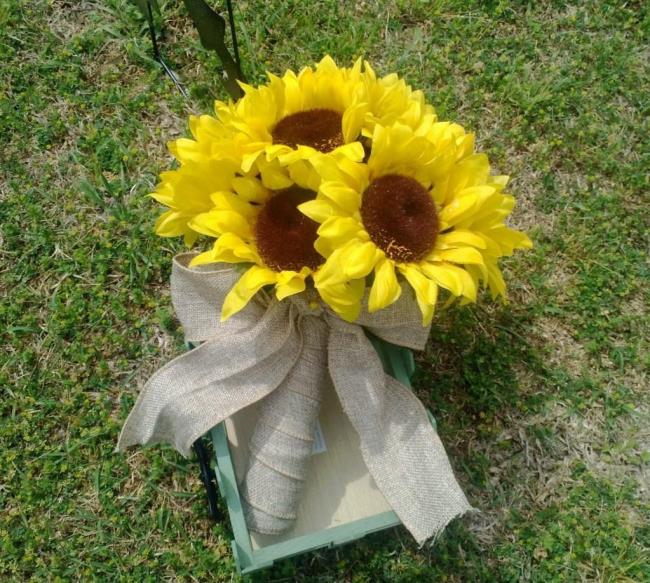 Buket bunga matahari yang indah 18