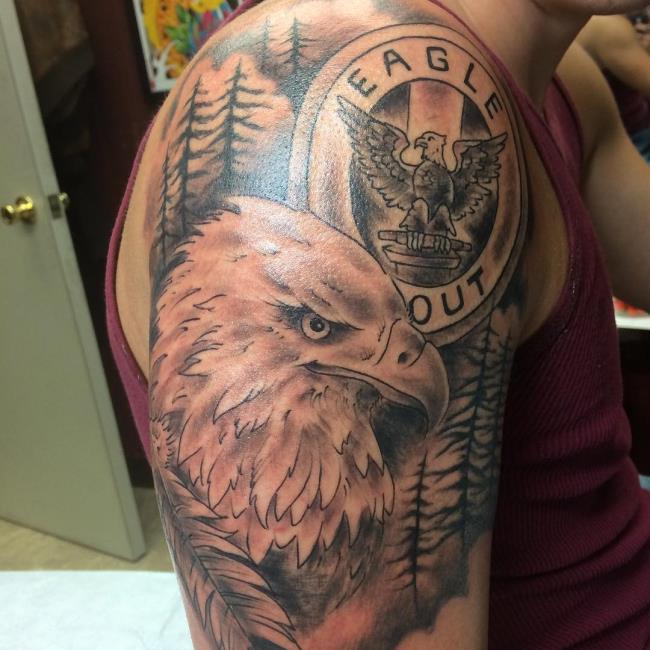 Coleção de padrões de tatuagem de águia poderosos e poderosos