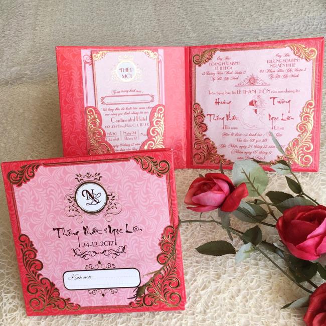 Overzicht van de mooiste sjablonen voor trouwkaarten
