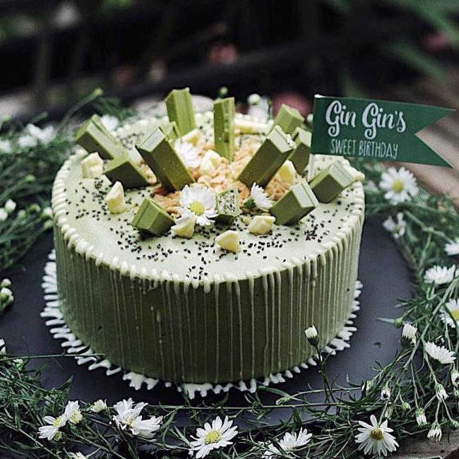 Ensemble du plus beau gâteau d'anniversaire le plus mignon