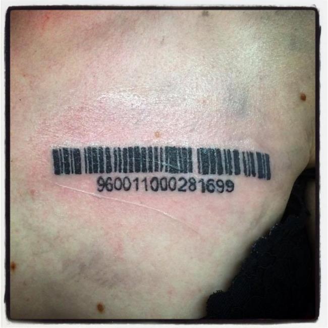 Ringkasan pola tato barcode yang sangat unik