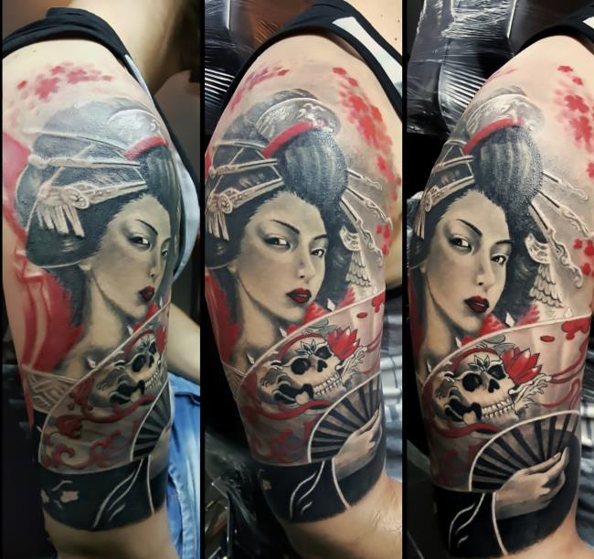 Sammlung von charmanten und einzigartigen Geisha Tattoo-Mustern