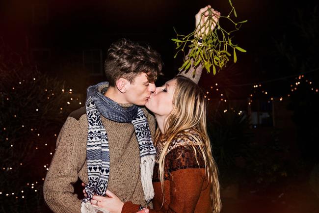 Podsumowanie najpiękniejszych, romantycznych zdjęć całujących