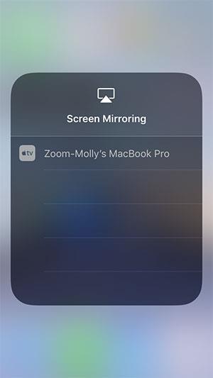 انقر فوق Screen Mirroring> حدد Zoom-your computer