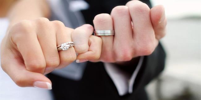 Collection of cute couple rings images for couples