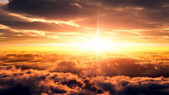 सूर्य की सबसे सुंदर छवियों का सारांश