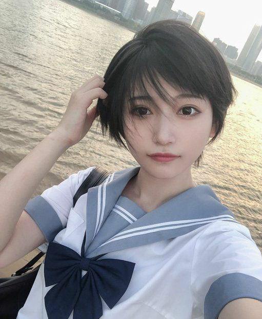 Ringkasan gadis cantik Jepang paling cantik