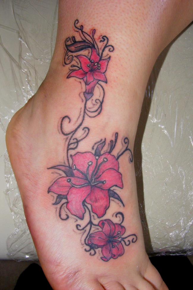 Riepilogo dei motivi del tatuaggio alla caviglia per le donne