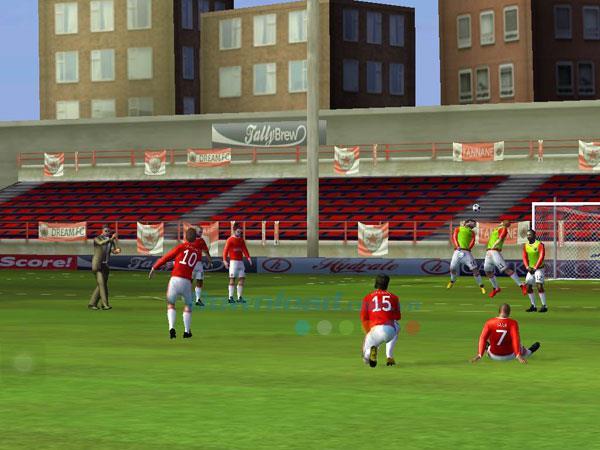 Guida per giocare a Dream League Soccer per principianti