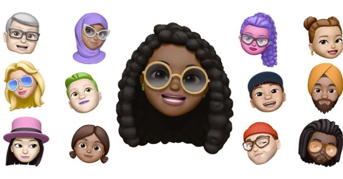 Instructions for sending Memoji voice messages according to facial gestures on iPhone