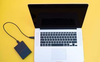 Perbaiki: Hard Drive Baru tidak muncul di Manajemen Disk