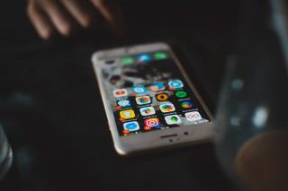 Cara Mengaktifkan atau Menonaktifkan Lencana Ikon Aplikasi di Android