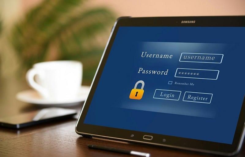 Rivela le password nascoste dietro l'asterisco senza alcun software