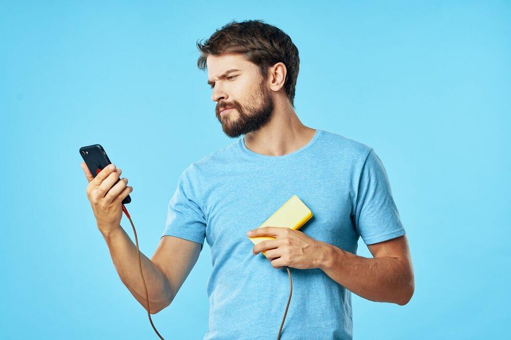12 Cara Memperbaiki Ponsel Anda Tidak Dapat Mengisi Daya dengan Benar