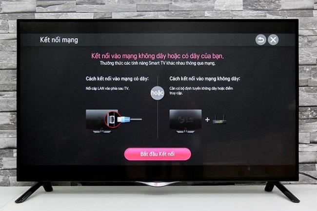 How to connect to LG TV network