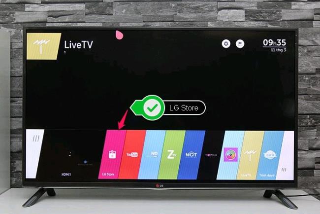كيفية تنزيل التطبيقات على تلفزيون LG