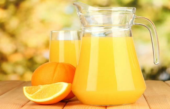 7 tipi di succhi di frutta da bere per combattere le malattie
