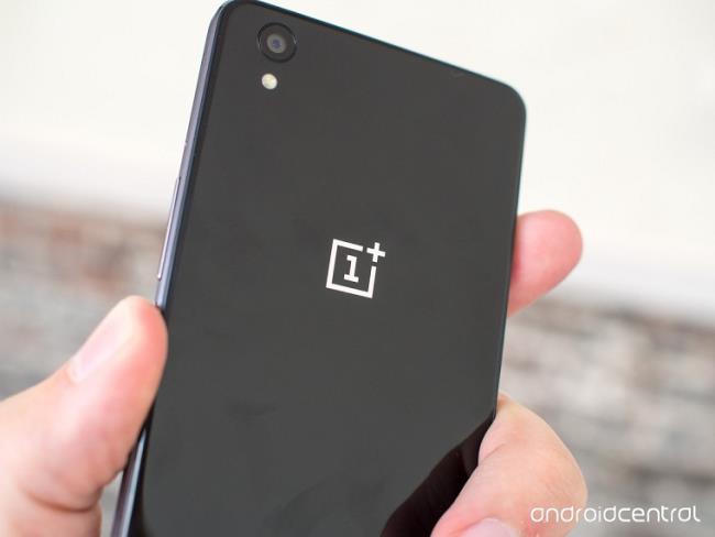 Voir OnePlus X: attrayant de la conception, de la configuration au prix