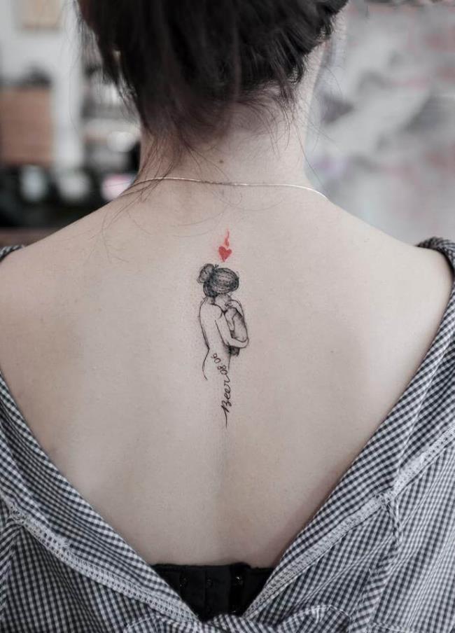 La collection de motifs de tatouage exprime la solitude