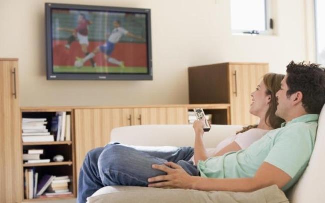 بعض المعلومات التي يجب الانتباه إليها عند شراء Smart TV