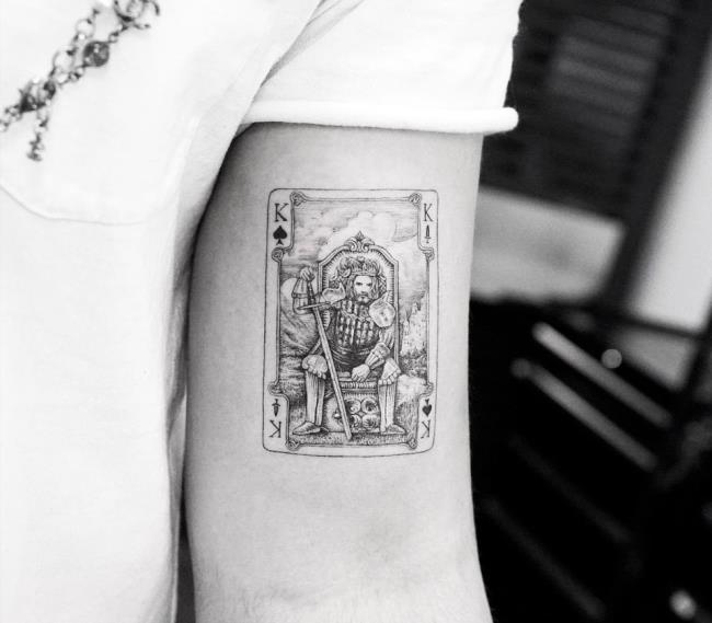 Kolekcja najlepszych wzorów tatuaży - co mówi talia 52 kart?