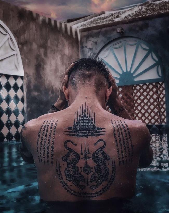 Collection de modèles de tatouage d'amulette thaï que la plupart des gens choisissent de tatouer