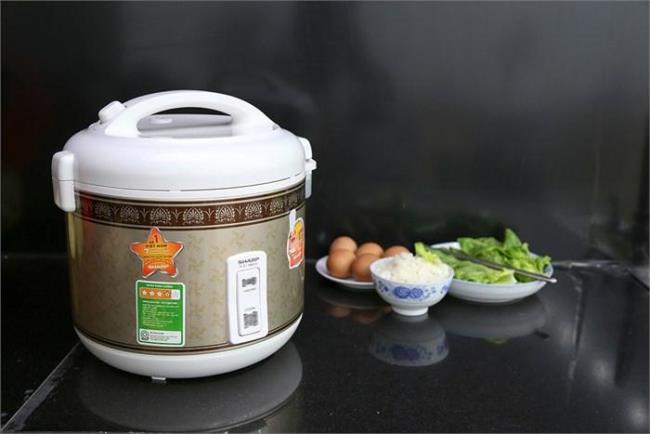 Choose to buy mechanical or electronic rice cookers