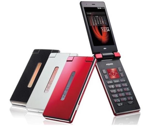 Sharp meluncurkan dua model ponsel pertama tahun ini